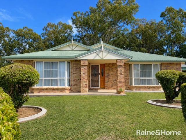 Complete Family Package Pool, Shed & Space!
