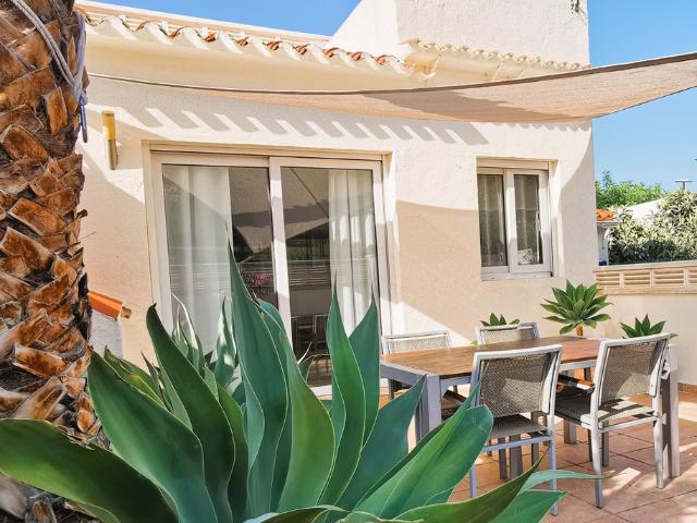Complete house with rooftop terrace