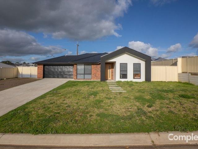 Complete Real Estate Nathan Hayward