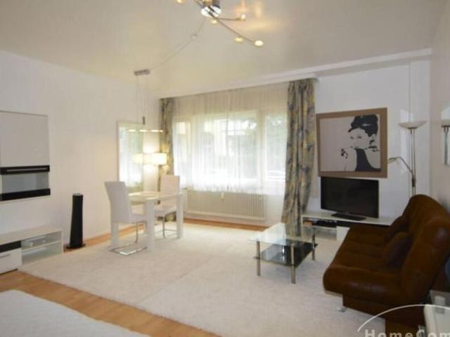 Completely Renewed Single Flat near Ku Damm, central West Berlin, Furnished