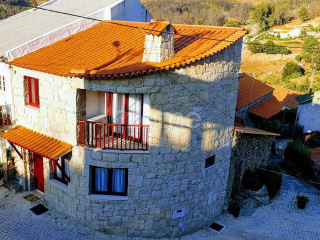 Complexo de acomodações turísticas na Serra da Estrela