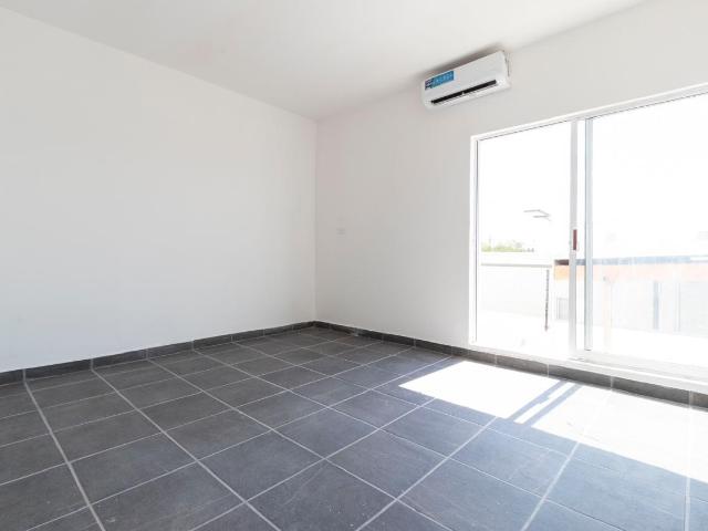 Complejo de 4 casas 12 habitaciones en renta en Camino a Viejo a San Lorenzo
