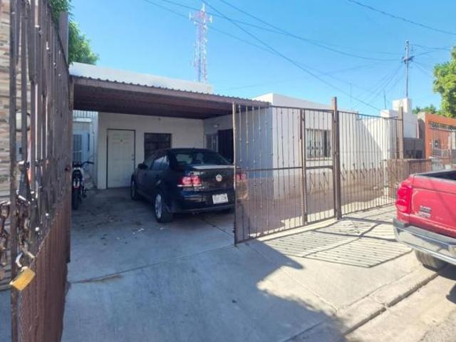Complejo de 6 departamentos en venta en Colonia Cuatro Olivos