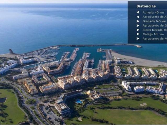 COMPLEJO RESIDENCIAL DE OBRA NUEVA EN ALMERIMAR