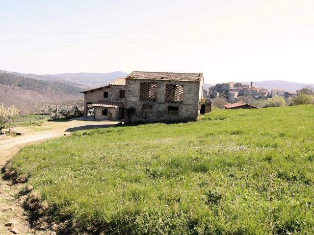 Complesso immobiliare in stile rustico Toscano in posizione. 407m² Roccastrada