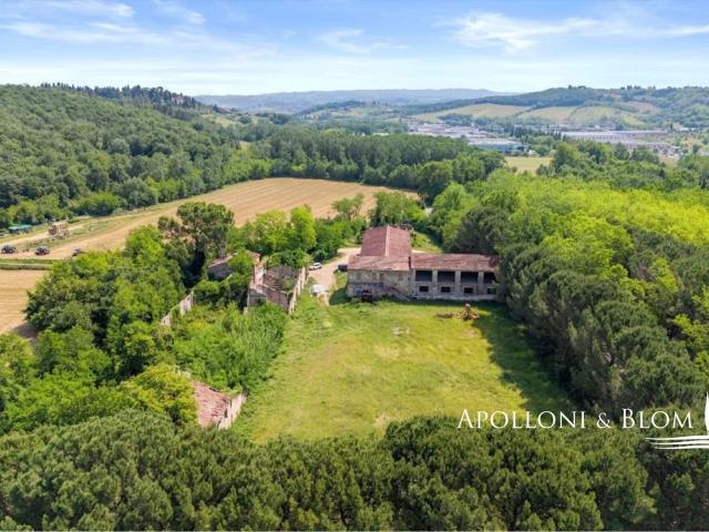 Complesso Rurale da Restaurare, San Gimignano – Toscana 4000m² San Gimignano
