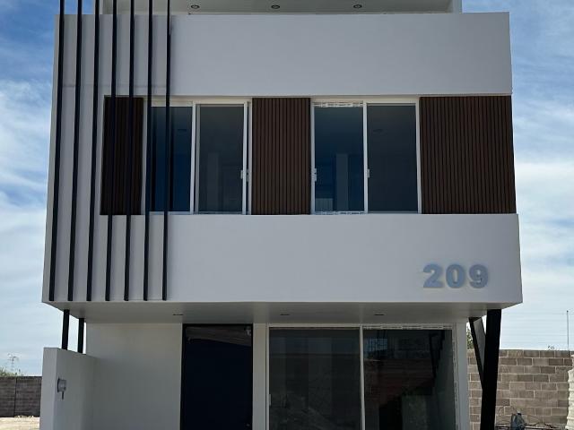 COMPRA CASA EN ARROYO SAN EMILION 24MR
