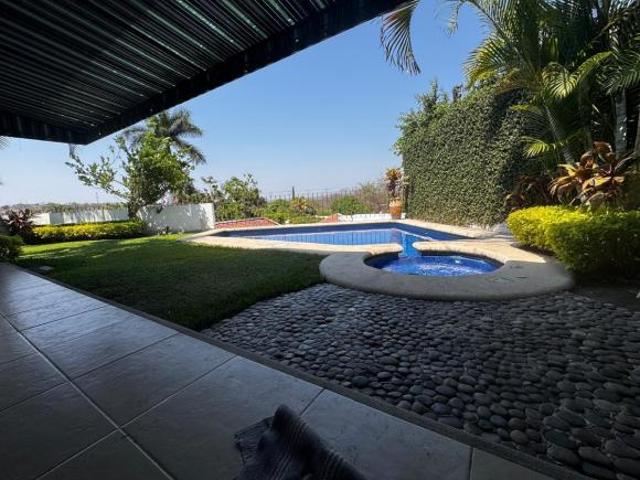 Casa Privada en venta en Colinas de Santa Fe, Morelos