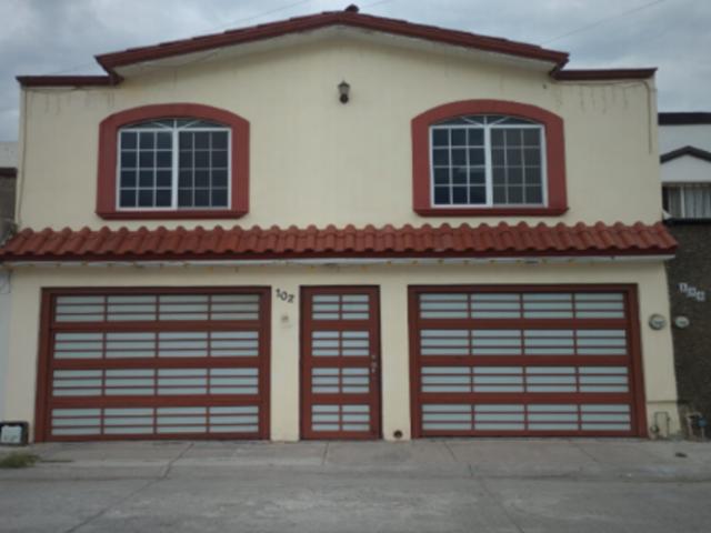 COMPRALE DIRECTO AL BANCO LA CASA DE ENTREGA INMEDIATA UBICADA EN LA LUZ DURANGO