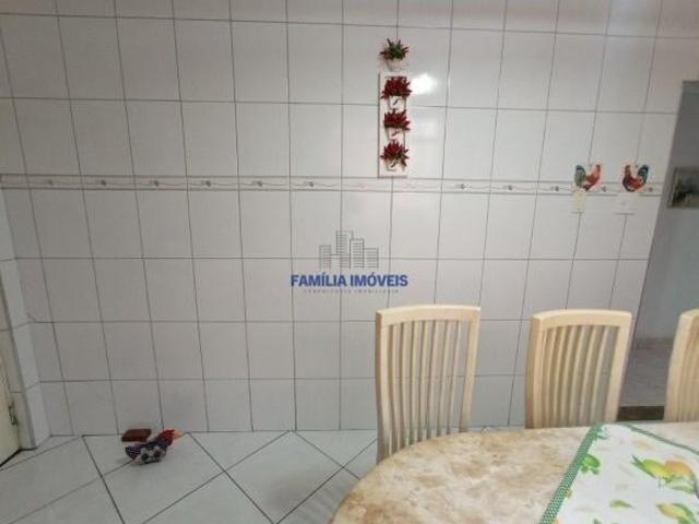 Comprar casa 2 quartos 2 meia água bairro bom retiro Santos SP