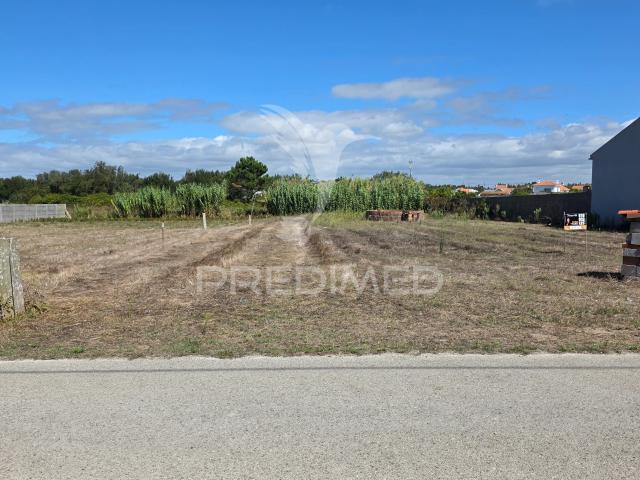 Comprar terreno no Refúgio Perfeito entre Campo, Lagoa e Mar ✨