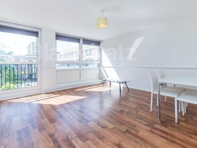 Compton Close, Camden / Euston NW1, 3 bed flat to rent, £3,900 pcm | PrimeLocation