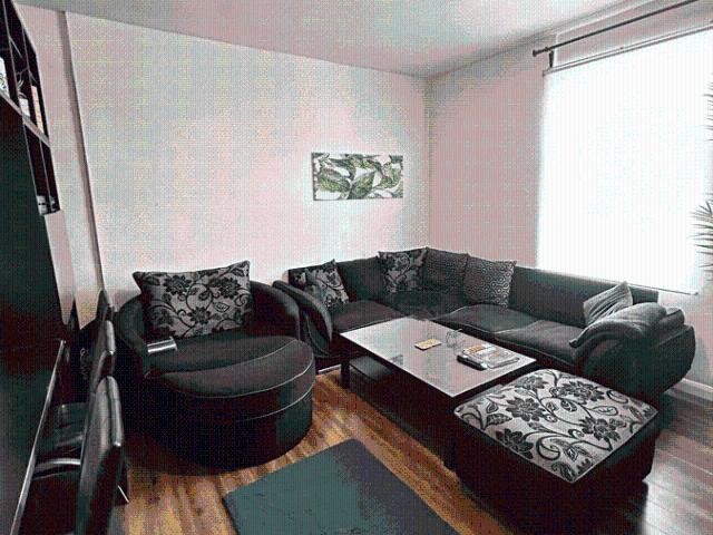 Compton Road, Leeds LS9, 3 bed flat to rent, £1,100 pcm | PrimeLocation