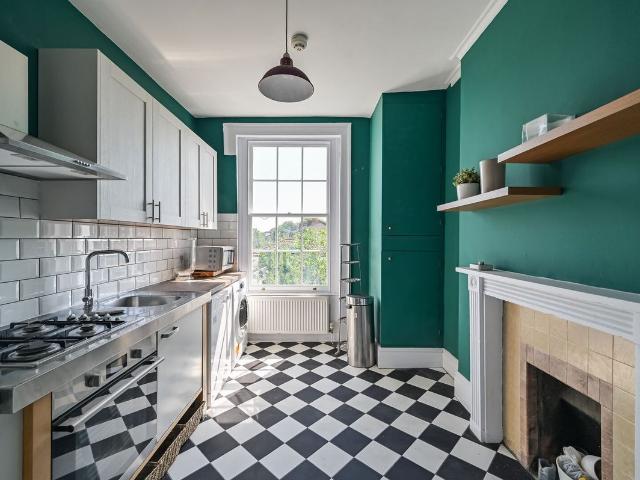 Compton Terrace, Highbury And Islington, London N1, 3 bed flat to rent, £6,500 pcm | PrimeLocation