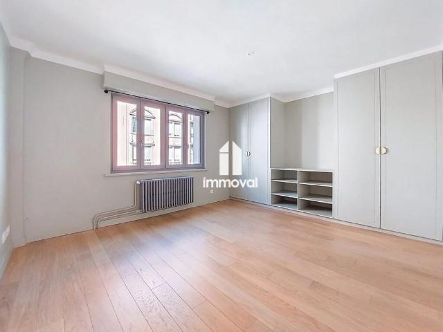 CONTADES 5P 154.10m²