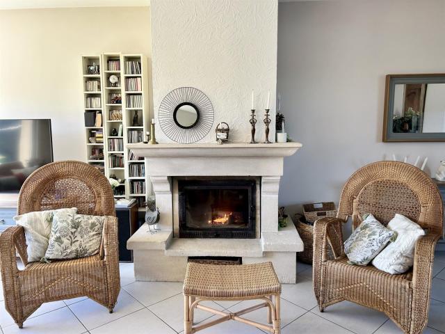 Contemporaine Confortable Aux Portes De Saintes 173m² Saintes