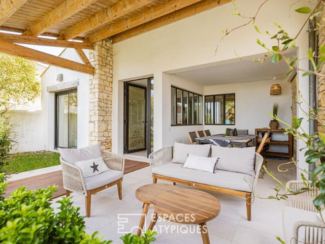 Contemporaine de caractère née d'un ancien chai avec vue con. 170m² Dolus d'Oléron
