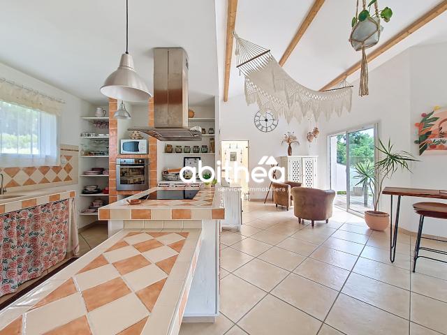 CONTEMPORAINE DE 3 CHAMBRES | ESPRIT LOFT | DOUBLE GARAGE | AUVENT CAMPING CAR | COULOIR DE NAGE | BIEF | PONS
