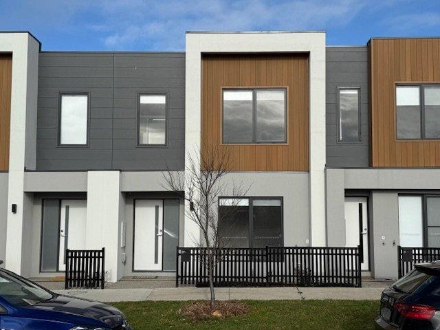 Contemporary 3 Bed Townhouse in Wollert