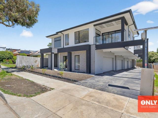 Contemporary 3 Bedroom Townhouse in Narre Warren