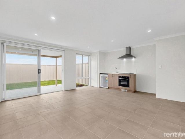 CONTEMPORARY 2 X 1 DUAL KEY RESIDENCE