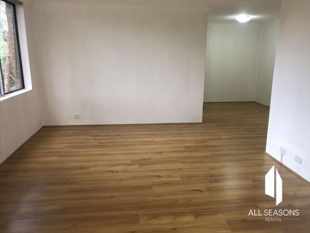 Contemporary 2 Bed Apartment in Bankstown