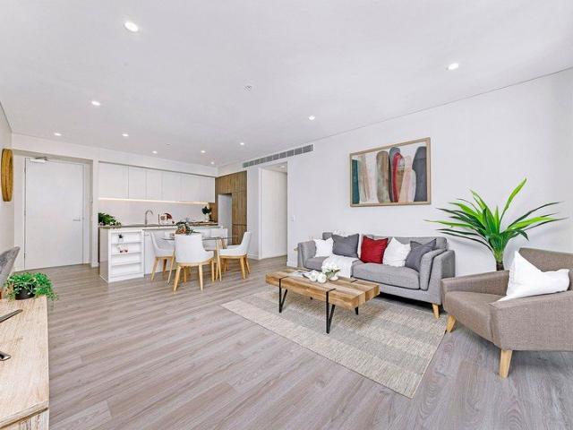 Contemporary 2 Bedroom Apartment in the Heart of Sydney Olympic Park