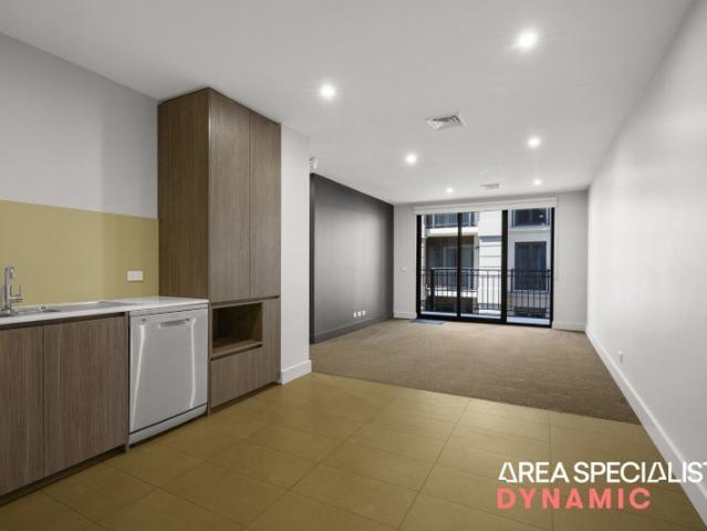 Contemporary 2 Bedroom Apartment in Prime Highett Location