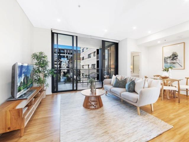 Contemporary 2 bedroom with study in Platinum