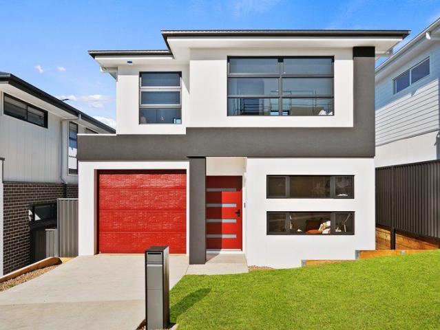 Contemporary 5 Bedroom Haven Built for Grand Living