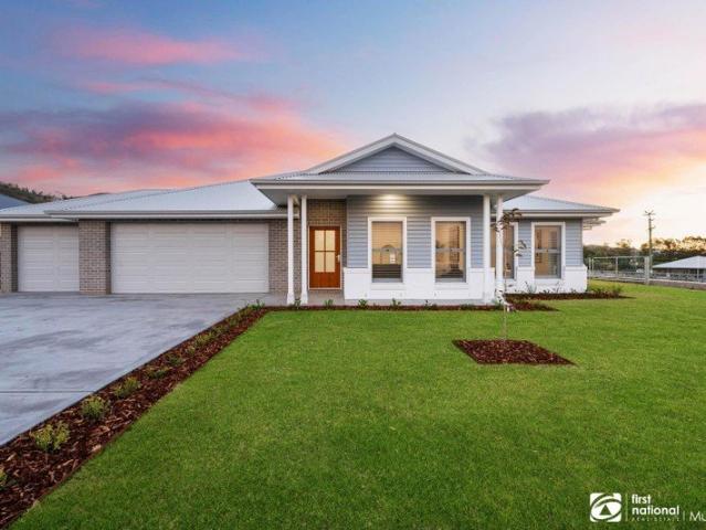 CONTEMPORARY COUNTRY LIVING