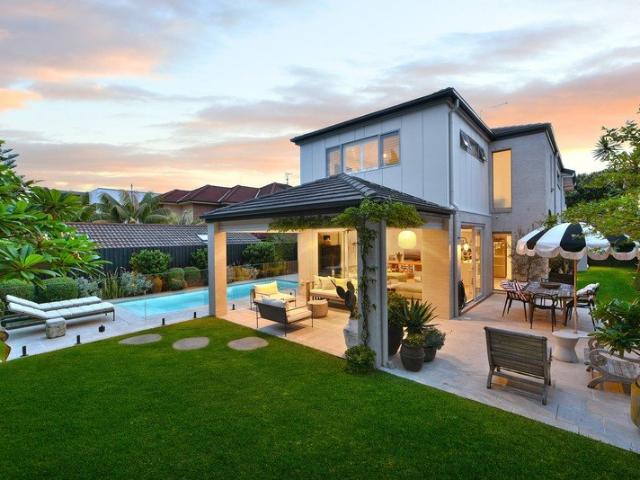 Contemporary Coastal Entertainer On 611sqm Approx. With Resort Style Pool & Family Flexibility