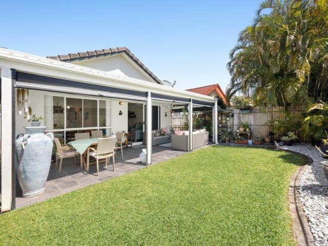 Contemporary Coastal Living in a Peaceful Currimundi Pocket