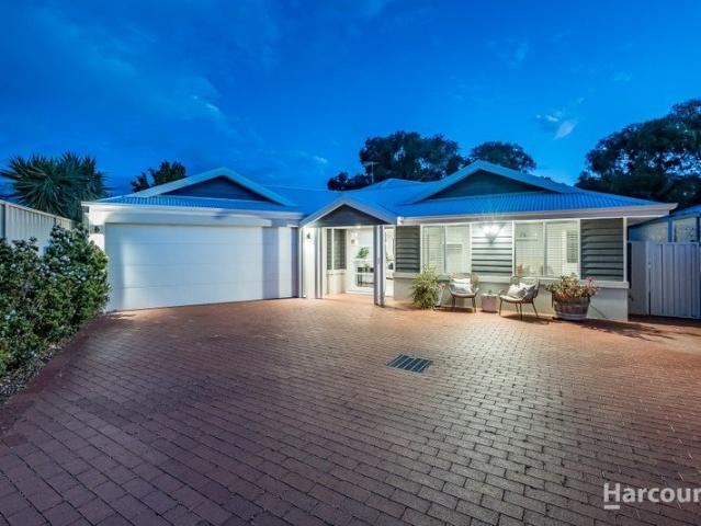 Contemporary Coastal Living in Old Quinns