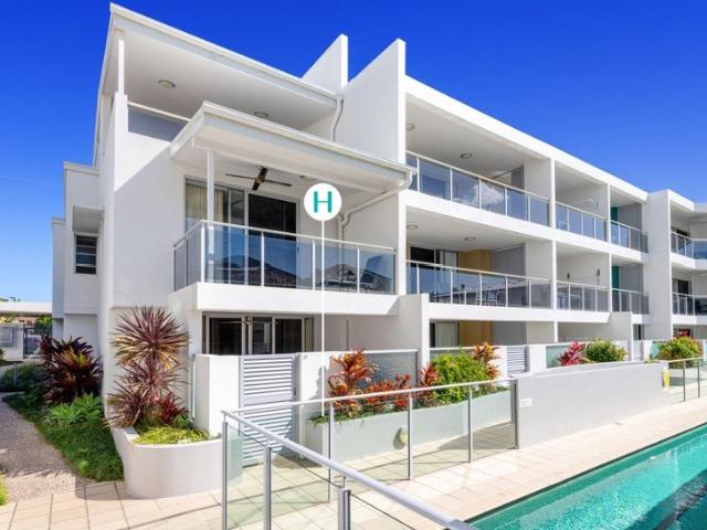 Contemporary Coastal Living in the Heart of Coolum Beach