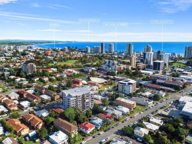 Contemporary Coastal Living in Tweed Heads