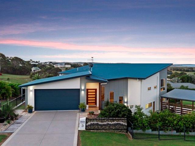 Contemporary Coastal Living with Uninterrupted Water Views