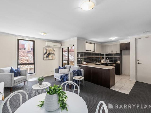 Contemporary Coburg Lifestyle