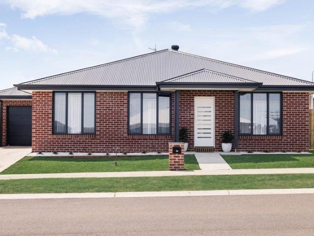 Contemporary Comfort