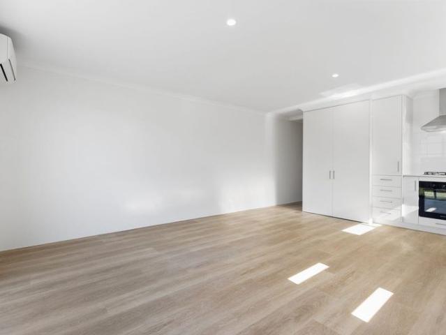 CONTEMPORARY COMFORT