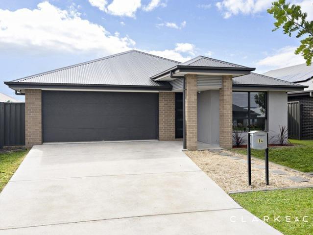 CONTEMPORARY COMFORT WITH MODERN FAMILY APPEAL!