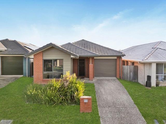Contemporary Comfort with Open Plan Living & Outdoor Entertaining in a Convenient Logan Reserve Location