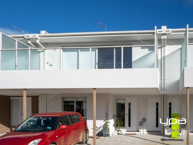 Contemporary Comfort with a View