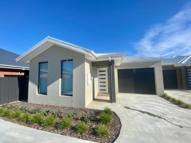 Contemporary Comfort & Convenience Two Townhouses Available for Individual Purchase
