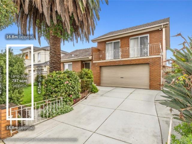 Contemporary Comfort Coupled with Large Land Opportunity