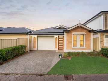 Contemporary Comfort & Designer Style in Greenacres!