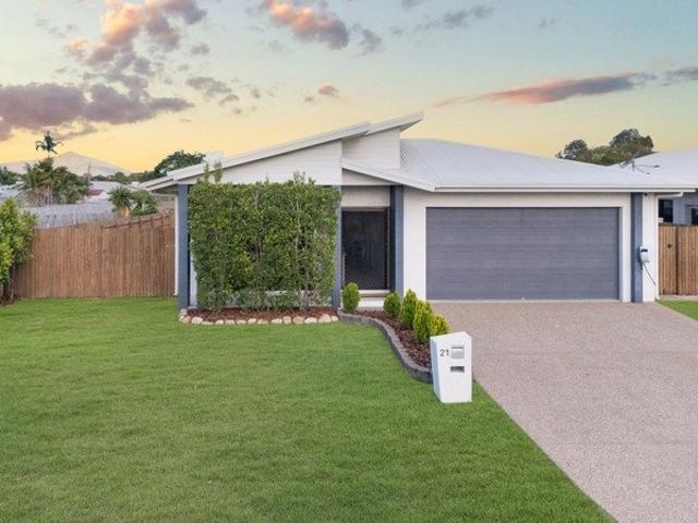 Contemporary Comfort, Effortless Entertaining & Space to Enjoy