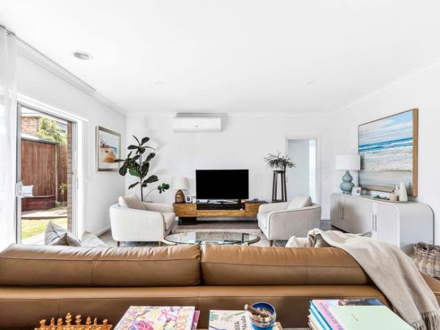 Contemporary Comfort & Effortless Living
