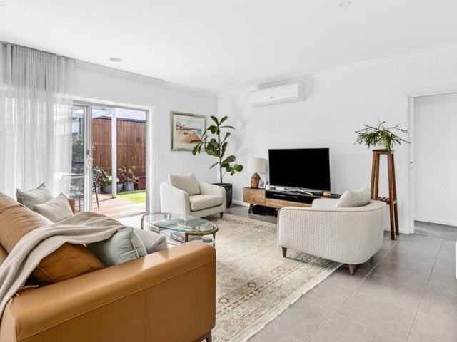 Contemporary Comfort & Effortless Living