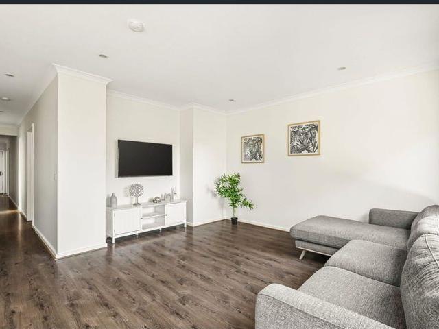Contemporary Comfort & Effortless Living in the Heart of Mernda